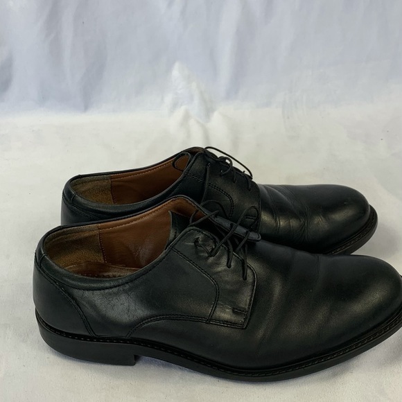 Johnston & Murphy - Picture 3 of 6